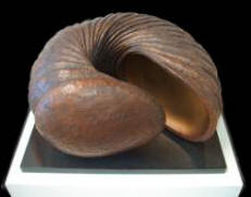 Escuchando Bronze Sculpture by Susana Arias, Link to Sculpture Archive page